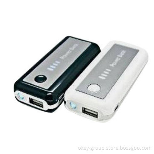 Dual USB port power bank with UV plastic shell, two 18650 cells and four lamp power indicator